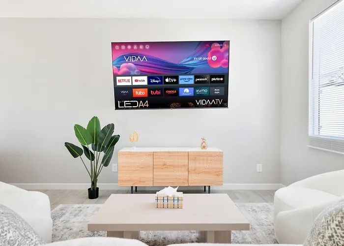 Apartment Stylish 2b2b Comfort Glendale